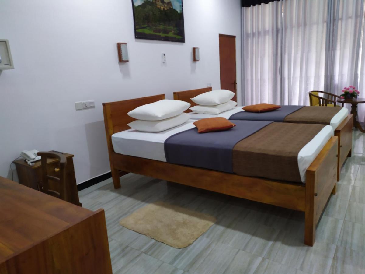 Acme Grand Hotel Habarana Exterior photo
